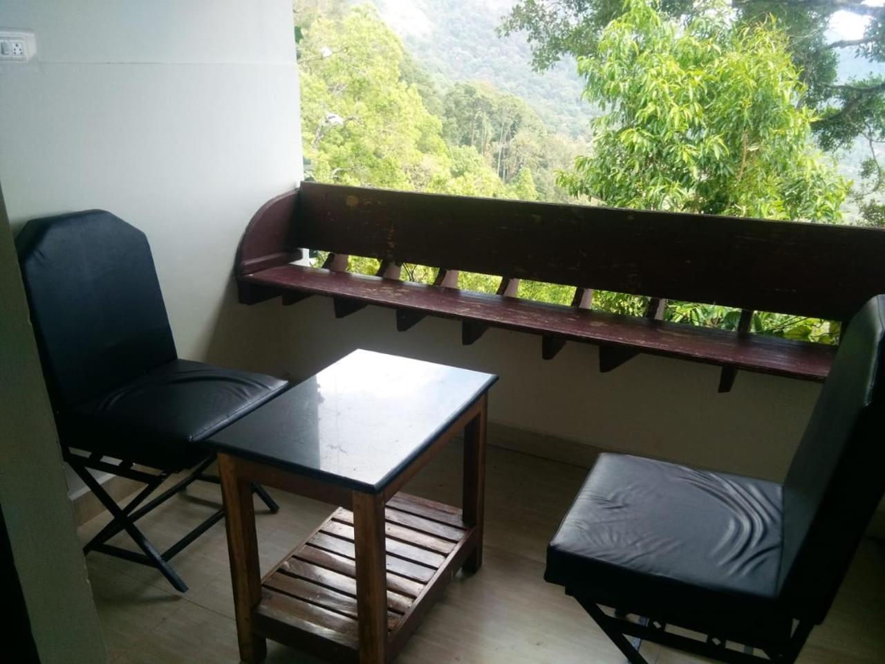 Bed and Breakfast Holly Hock Munnar Exteriér fotografie